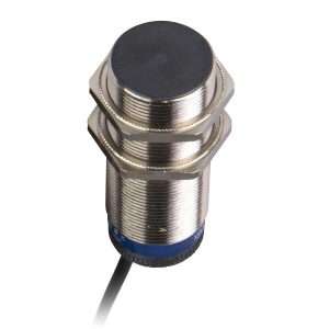Telemecanique XSAV11373 proximity sensor