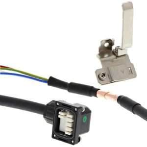 Omron R88A-CA1A010SF-E