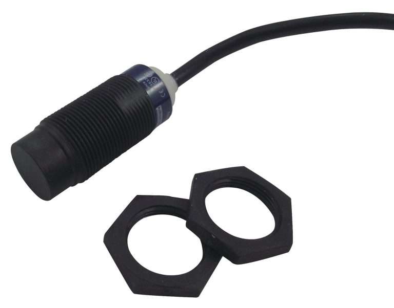 Telemecanique XS4P18AB120