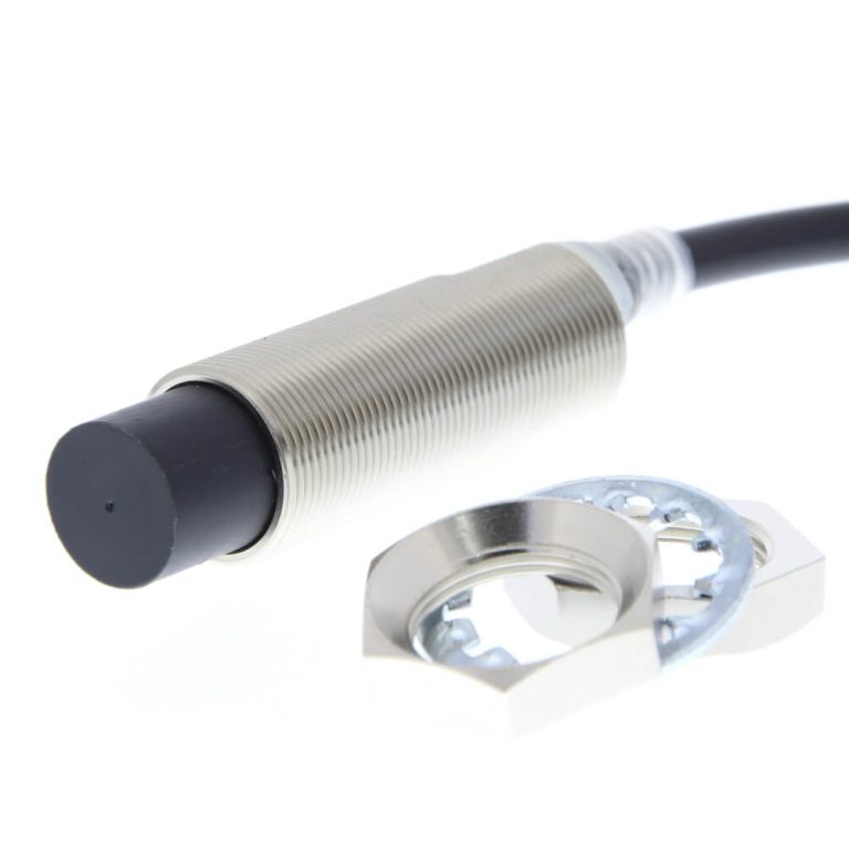 Omron E2E-X20MD2L18 2M Omron
