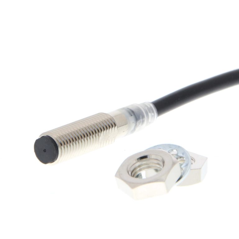 Omron E2E-X4B28 2M